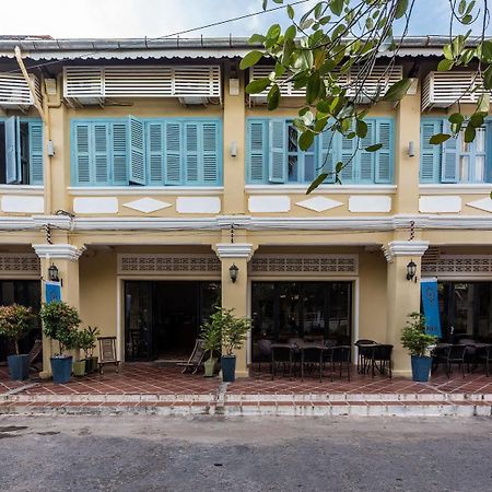 โรงแรม เดอะ คอลัมน์ กำปอต ภายนอก รูปภาพ